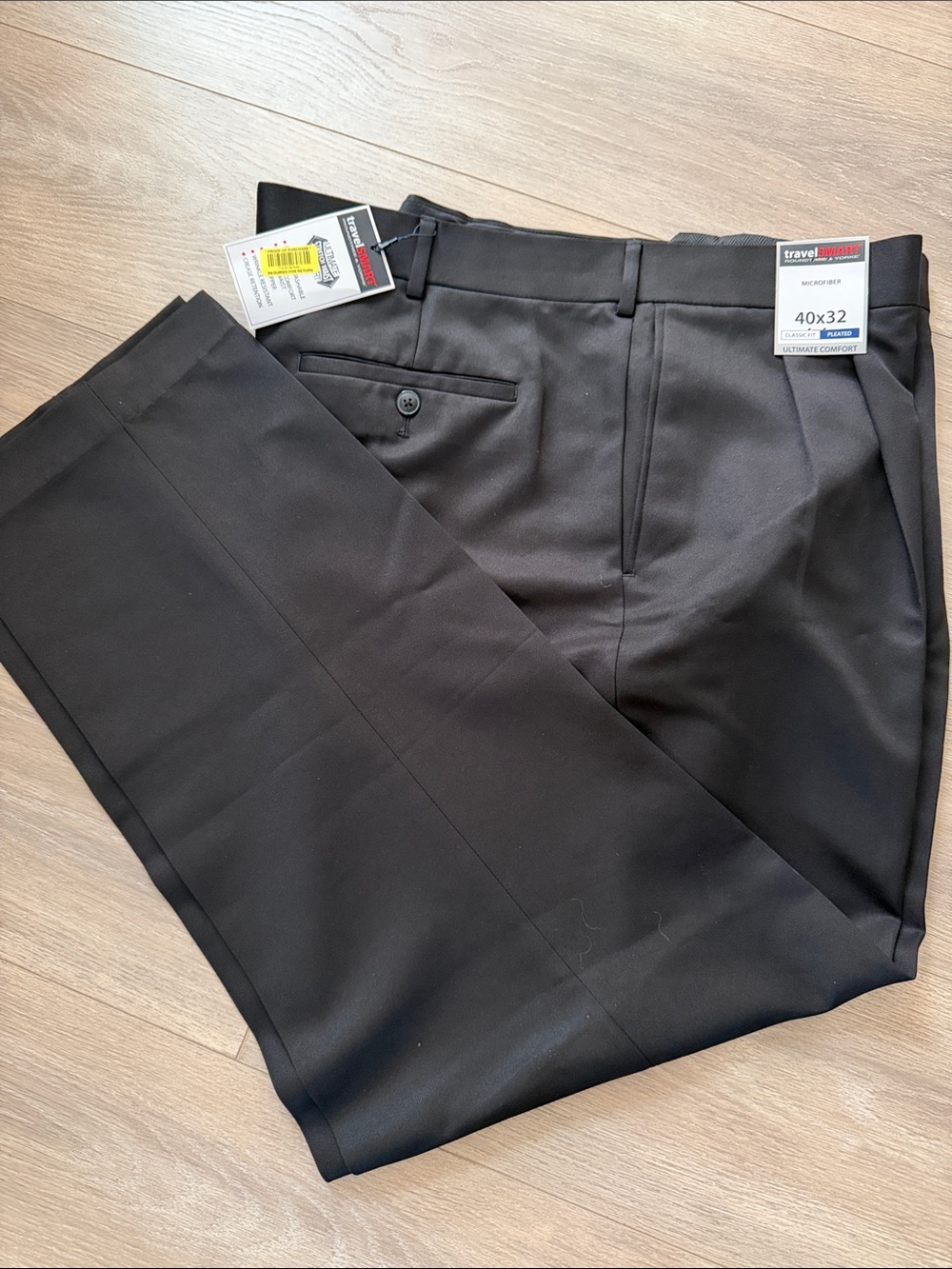 Roundtree & Yorke Travel Smart Men's Black Dress Pants
